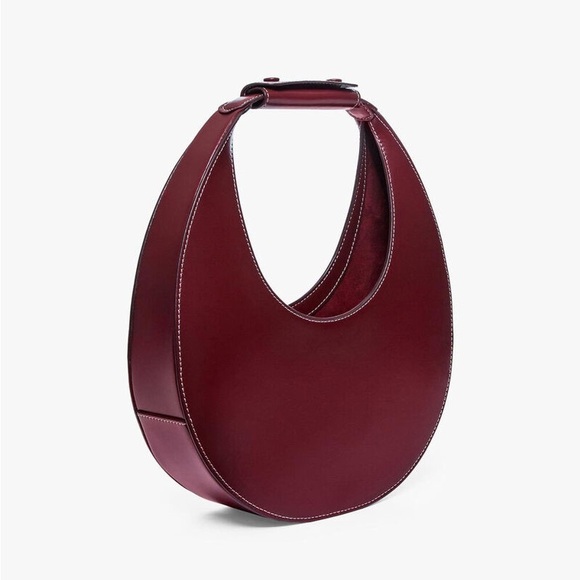 Staud Moon Bag in Raspberry - Picture 2 of 14